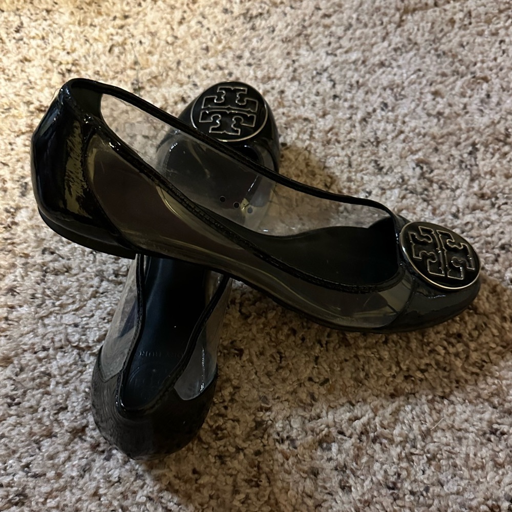 Tory Burch Clear PVC Silver Leather Emblem Logo Flats
